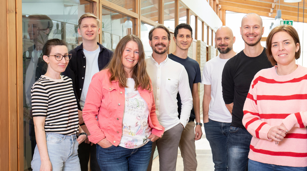 Team von gugler* DruckSinn vor Ort in der nachhaltigen Druckerei